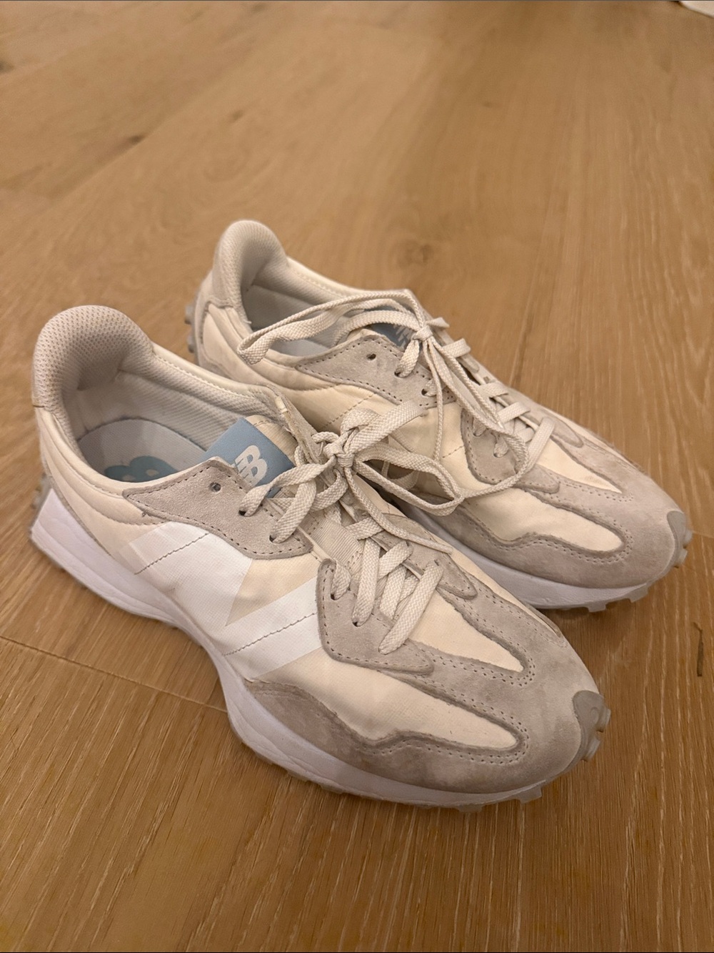 New Balance Women's Cream & Beige Retro Runner Sneakers